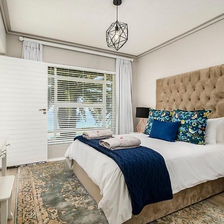 Brookes Hill Suites Luxury Apartment 124 Port Elizabeth Bagian luar foto