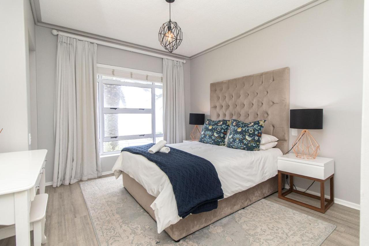 Brookes Hill Suites Luxury Apartment 124 Port Elizabeth Bagian luar foto