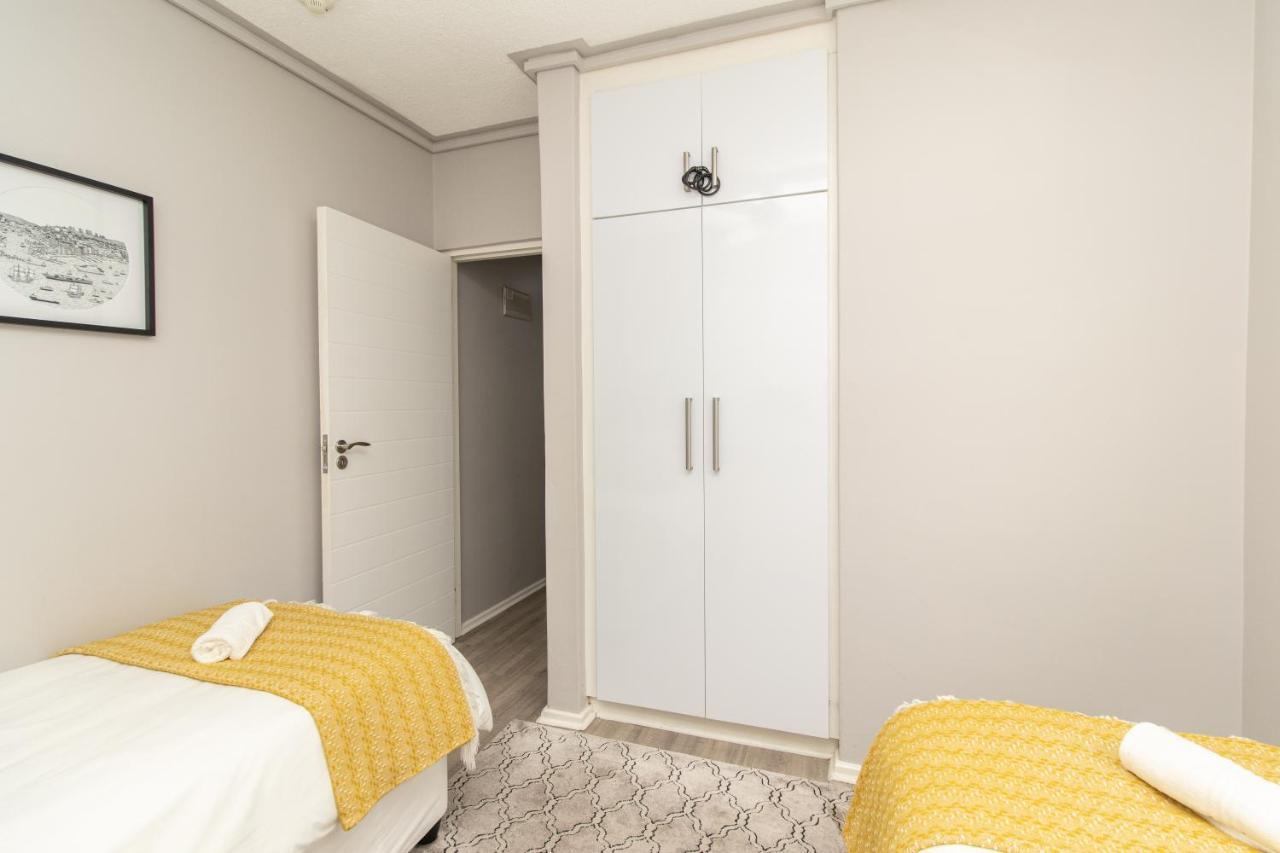Brookes Hill Suites Luxury Apartment 124 Port Elizabeth Bagian luar foto