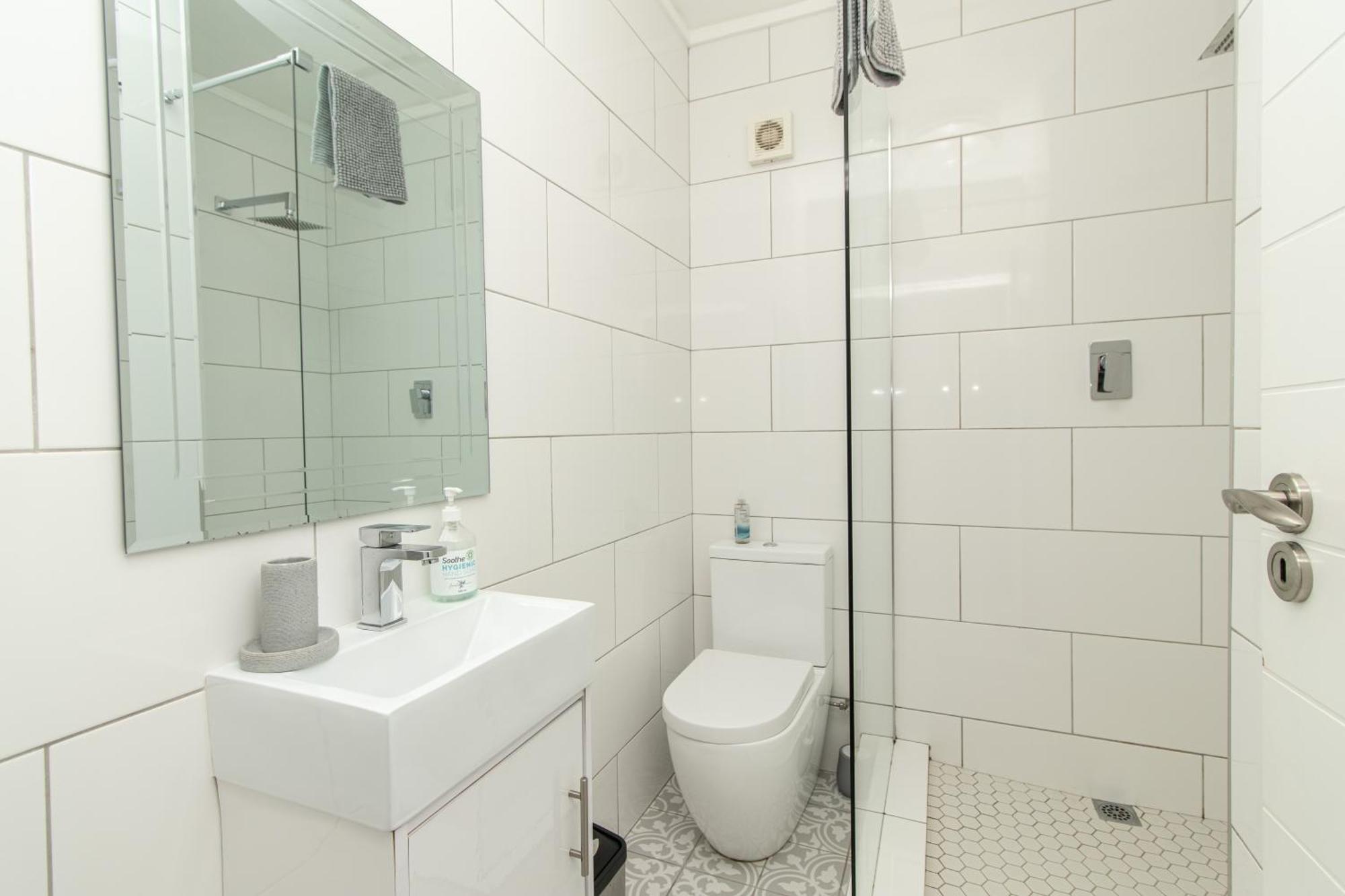 Brookes Hill Suites Luxury Apartment 124 Port Elizabeth Bagian luar foto